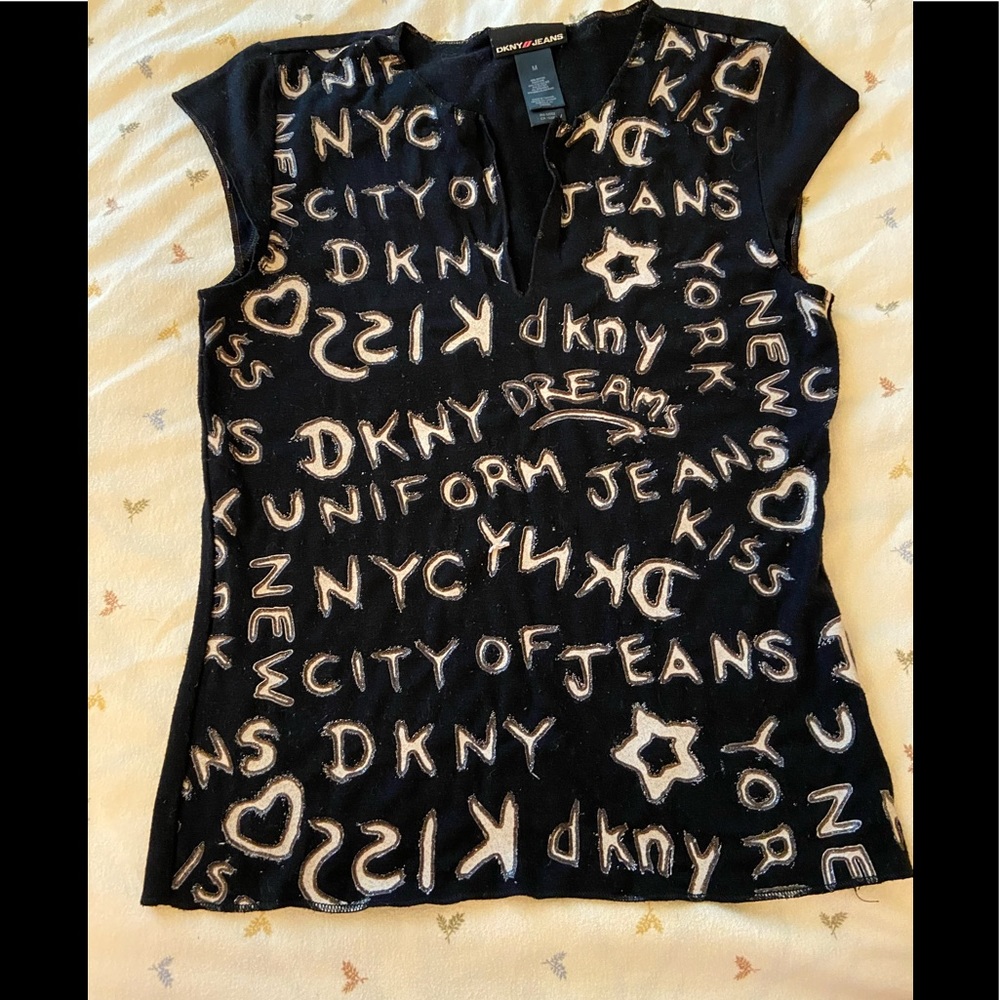 DKNY sleeveless shirt
